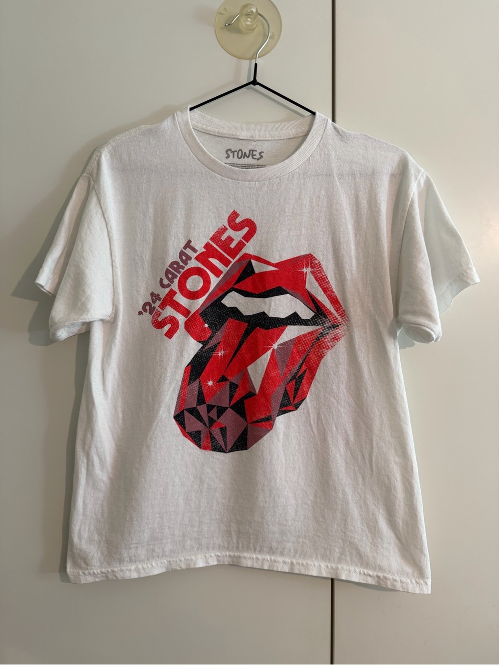 24 Carat tour Rolling Stones Graphic Tee Youth Large / women’s Small
